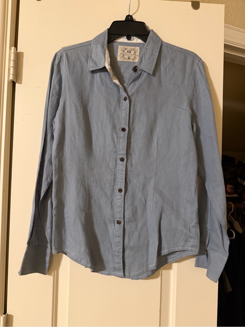 Tommy Bahama Light Blue women’s Button-Up Shirt - Classic Casual Shirt. Many opt